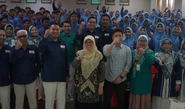 Siswa-siswi SMA Muhammadiyah 9 Brondong Lamongan Kunjungi UNISA