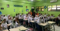 Tim PPM PBI UAD Gamifikasi Pembelajaran Bahasa Inggris di SMP Muhdasa