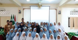 SMP Muhammadiyah 2 Taman Sidoarjo dan Mu&#8217;allimaat Yogyakarta Gelar Student Islamic Character Building