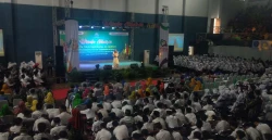Ribuan Siswa SMP Muhammadiyah Daerah Sleman Ikuti Wisuda Akbar BTHQ