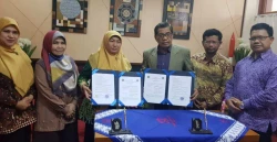 UAD Yogyakarta Bantu Pengembangan STIKES Aisiyah Bandung Jadi Universitas