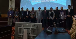 Presentasikan Makalah Ilmiah: 34 Mahasiswa MPMAT UAD Ikuti ICSEH di UPSI Perak Malaysia