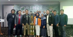 UAD Raih Juara 2 Debat  Ekonomi Islam Tingkat Nasional di UNILA