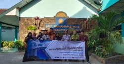 Dosen Prodi Pendidikan Matematika UAD Yogyakarta Latih Buat Soal  HOTS bagi Guru Matematika SMP Muhammadiyah Godean dan Gamping