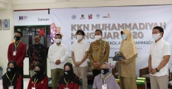 KKN Muhammadiyah Mengajar Berbasis IT Atasi Kekurangan Belajar Online