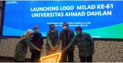 UAD Launching Logo Milad, Momentum Rumuskan Harapan