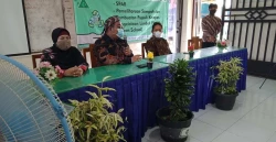 SMK Muhammadiyah 2 Turi Adakan Pelatihan Pembuatan Kompos