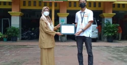 SMP Muhammadiyah 1 Yogyakarta Beli Kaos Donasi Palestina
