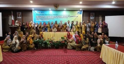 Tim Peneliti Dosen UAD Beri Inspirasi kepada Guru SMP di Kalimantan Timur