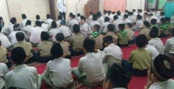 Mengetuk Pintu Langit Melalui Program Shalat Dhuha Di SDMP3 Yogyakarta