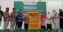 Respons Isu Sampah, PCM Ngaglik Bersama Bupati Sleman Launching Gerakan Sedekah Sampah   