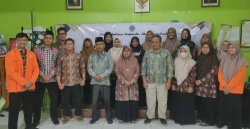 Dosen UAD Lakukan Penelitian Tindakan Kelas di SMP Muhammadiyah 10 Yogyakarta