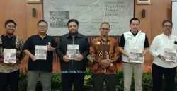Iwan Setiawan Launching Buku Yogyakarta Tempo Doeloe: Kumpulkan Ingatan Sejarah Yogya