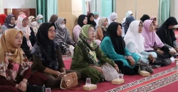 SMP Muhdasa Songsong Ramadhan 1445 H dengan Pengajian Bersama Wali Murid