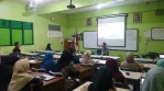 SMP Muhdasa Perkuat Paham Islam dan Ideologi Guru-Tendik Lewat Pembinaan
