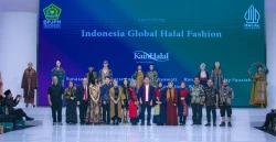 Dosen UMY Jadi Desainer Indonesia Global Halal Fashion