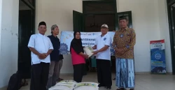 Lazismu bersama MPM PP Muhammadiyah Salurkan 1000 Paket  Zakat Fitrah dan Fidyah