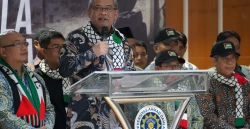 Ikut Aksi Bela Palestina, Rektor UAD: Anak Kecil Juga Pedih dengan Penderitaan Palestina