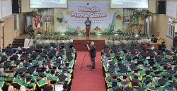 Wisuda SMA Muhammadiyah 2 Yogya Lepas 208 Siswa dan Beri Penghargaan untuk 23 Siswa Tahfidz