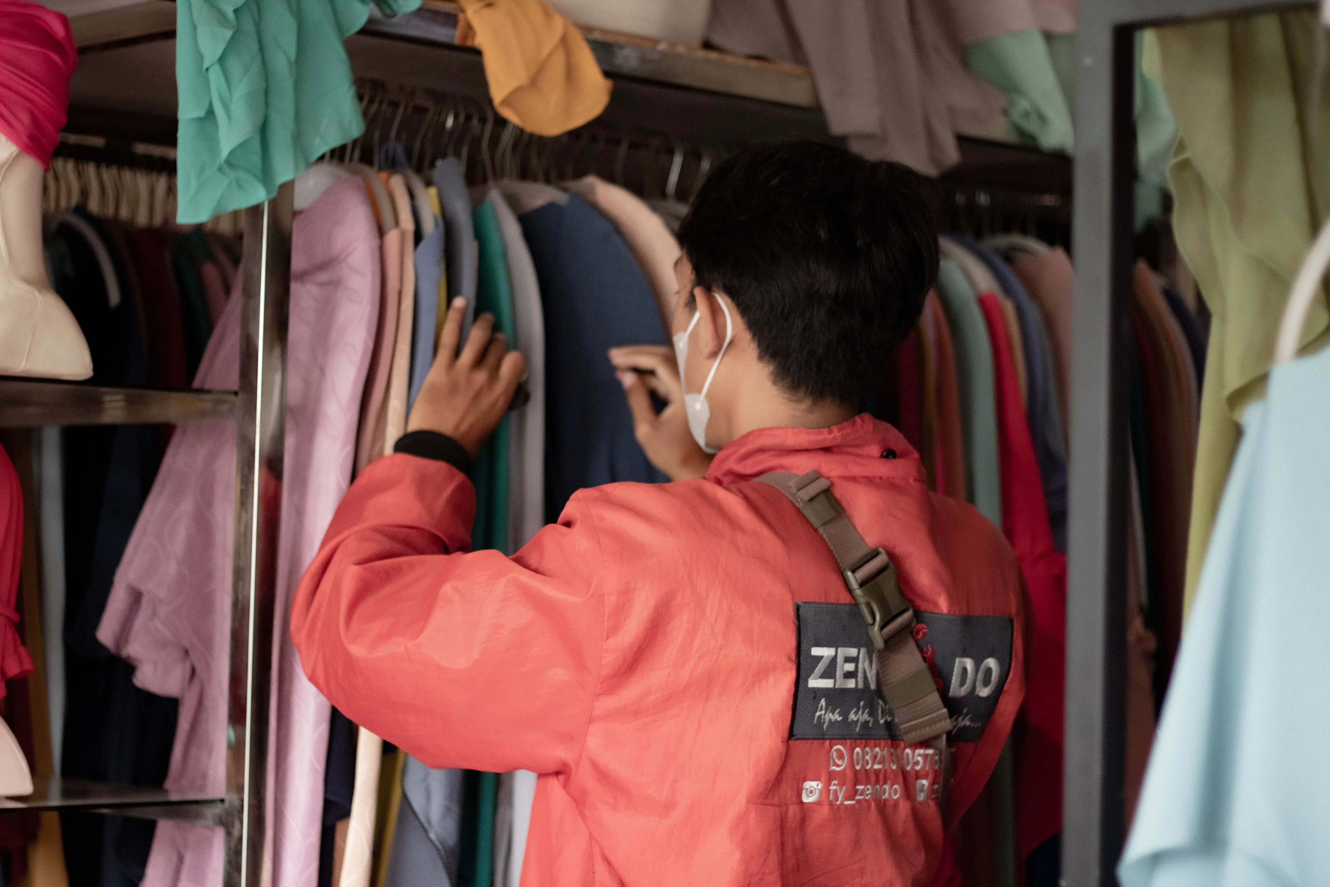 Bantuin kamu shopping? bisa!